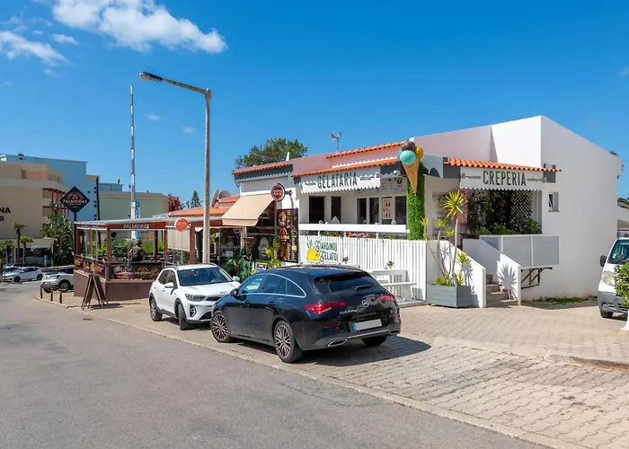 Apartment Gomes -free Airco, Wiffi & Swimming Pool- By Bedzy Porches (Algarve)